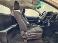 REVO SMART CAB 2.4 Z EDITION ENTRY A/T