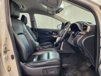 INNOVA 2.8 CRYSTA PREMIUM A/T