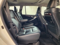 INNOVA 2.8 CRYSTA PREMIUM A/T