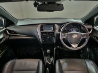 YARIS NEW 1.2 SPORT PREMIUM A/T (BLACK ROOF)