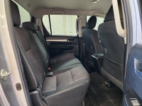 REVO D-CAB 2.4 E Pre A/T