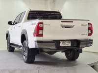 REVO D-CAB 2.4  ENTRY Pre A/T