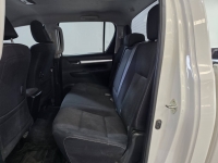 REVO D-CAB 2.4  ENTRY Pre A/T