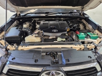 REVO D-CAB 2.4  ENTRY Pre A/T
