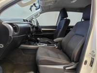REVO D-CAB 2.4  ENTRY Pre A/T