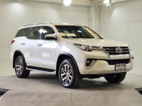 FORTUNER 2.4 V A/T