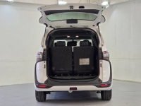 SIENTA 1.5 V A/T