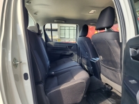 REVO D-CAB 2.4 ENTRY ZEDTION M/T