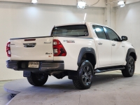REVO D-CAB 2.4 ENTRY Pre A/T