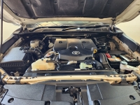 REVO D-CAB 2.4 ENTRY Pre A/T