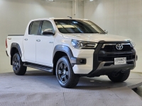 REVO D-CAB 2.4 ENTRY Pre A/T