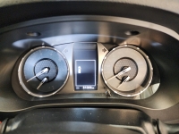 REVO D-CAB 2.4 ENTRY Pre A/T