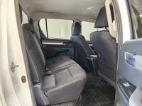 REVO D-CAB 2.4 ENTRY Pre A/T