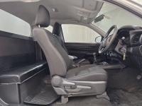 REVO SMART CAB 2.4 Z EDITION ENTRY M/T (หน้าใหม่)