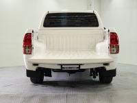 REVO D-CAB 2.4 Z EDITION ENTRY A/T