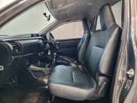 REVO SINGLE CAB 2.4 ENTRY M/T