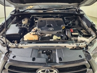 REVO SINGLE CAB 2.4 ENTRY M/T