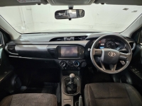 REVO SMART CAB 2.4 Z EDTION ENTRY M/T