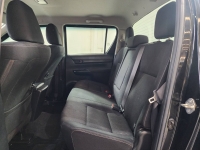 REVO D-CAB 2.4 ENTRY M/T