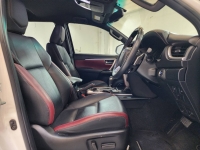 FORTUNER 2.4 Legender A/T