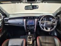 FORTUNER 2.4 Legender A/T