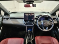 CROSS 1.8 HEV Premium A/T