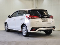 YARIS NEW 1.2 E A/T