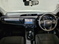 REVO SMART CAB 2.4 Z EDITION ENTRY M/T (เพจเสา)