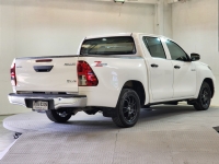 REVO D-CAB 2.4 ENTRY ZEDTION  A/T