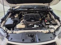 REVO D- CAB 2.4 Z EDITION ENTRY M/T (หน้าใหม่)