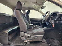 REVO SMART CAB 2.4 Z EDITION ENTRY M/T