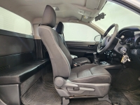 REVO SMART CAB 2.4 Z EDITION ENTRY M/T