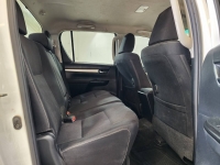 REVO D-CAB 2.4 ENTRY Pre A/T