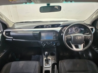 REVO D-CAB 2.4 ENTRY Pre A/T