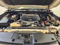 REVO D-CAB 2.4 ENTRY PRE A/T (หน้าใหม่)