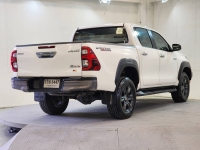 REVO D-CAB 2.4 ENTRY PRE A/T (หน้าใหม่)