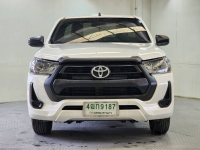 REVO SINGLE CAB 2.4 ENTRY M/T