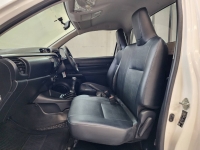 REVO SINGLE CAB 2.4 ENTRY M/T