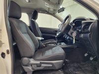 REVO SMART CAB 2.4 Z EDITION ENTRY M/T