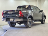 REVO D-CAB 2.4 MID Pre A/T