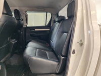 REVO D-CAB 2.4 MID Pre M/T