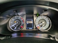 REVO D-CAB 2.4 ENTRY Pre M/T