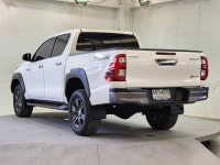 REVO D-CAB 2.4 ENTRY Pre M/T