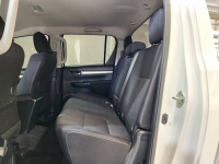 REVO D-CAB 2.4 ENTRY Pre M/T
