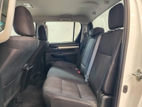 REVO D-CAB 2.4  ENTRY Pre A/T