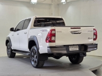 REVO D- CAB 2.4  ENTRY Pre A/T