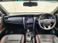 FORTUNER 2.4 Legender A/T
