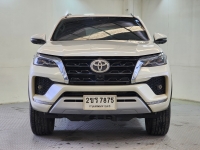 FORTUNER 2.4 V A/T