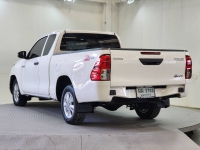 REVO SMART CAB 2.4 Z EDITION ENTRY M/T