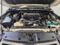 REVO D- CAB 2.4 ENTRY Pre  A/T
